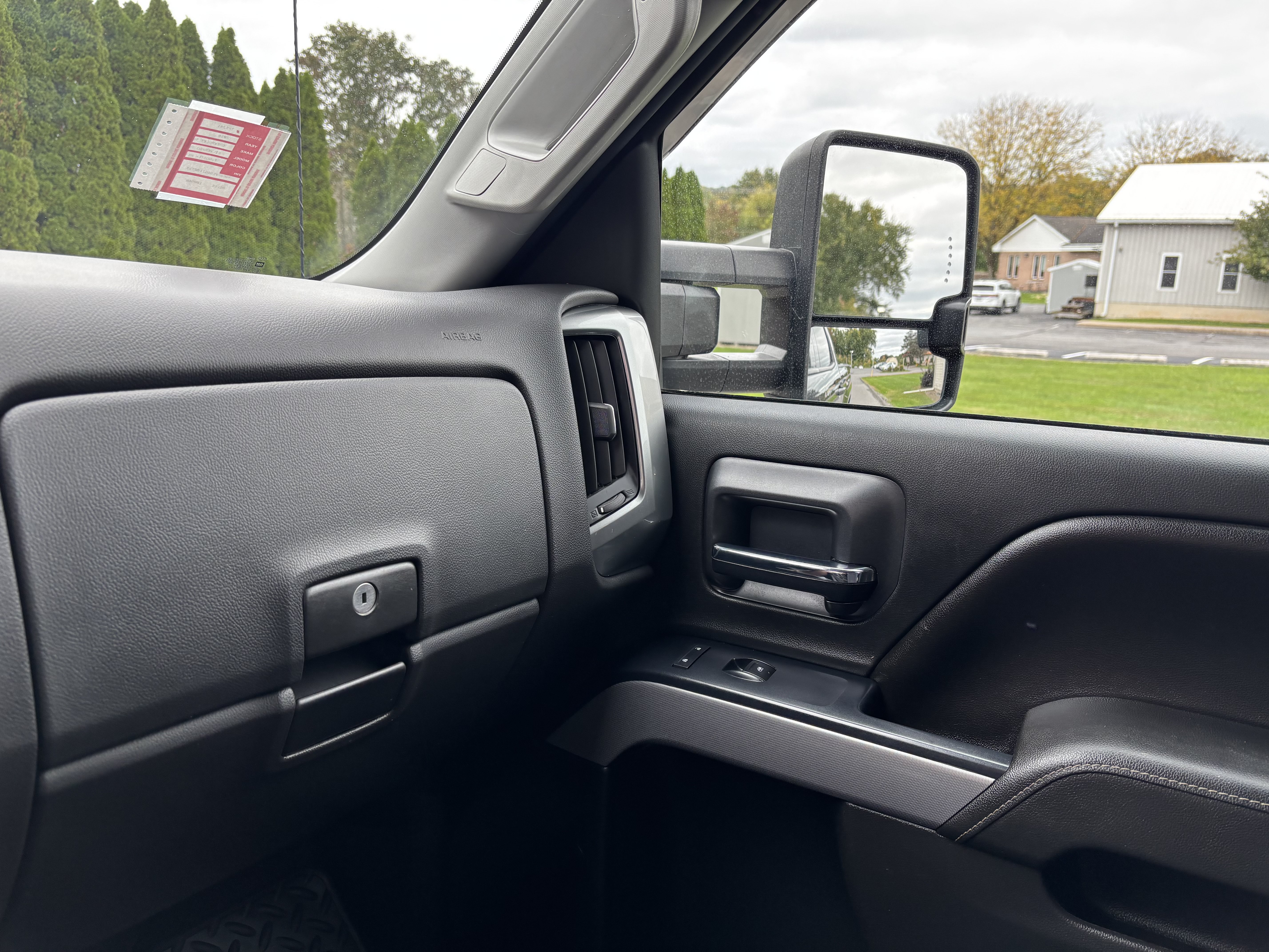 Used 2016 Chevrolet Silverado 2500 LT w/ LT Convenience Package AWD/4WD image 22