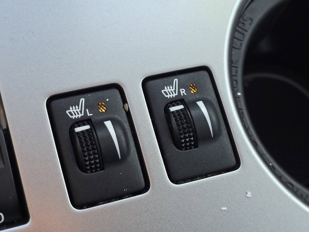 Used 2023 Toyota 4Runner SR5 Premium w/ Moonroof Package image 6