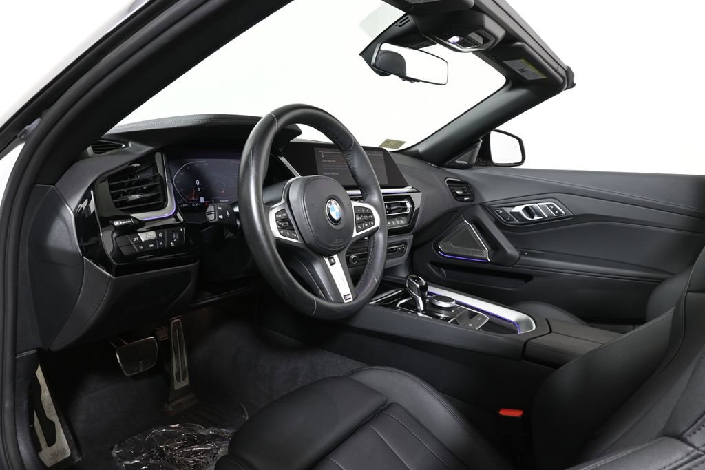 Certified 2024 BMW Z4 sDrive30i w/ Premium Package image 4