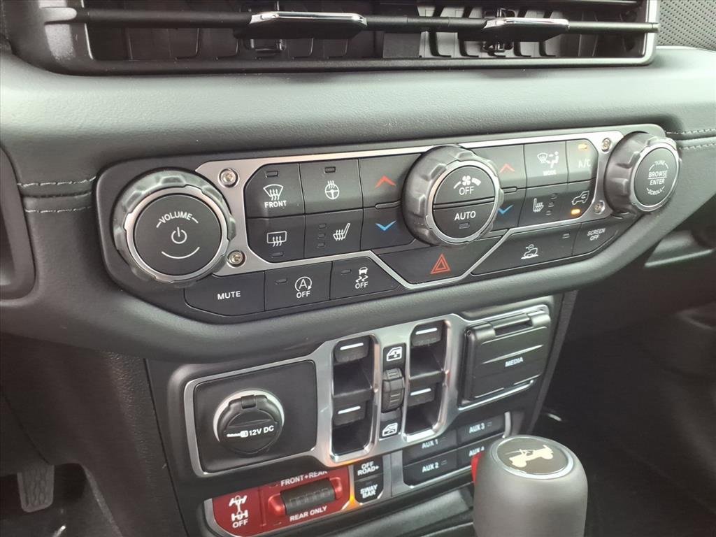 New 2026 Jeep Wrangler Sahara image 17