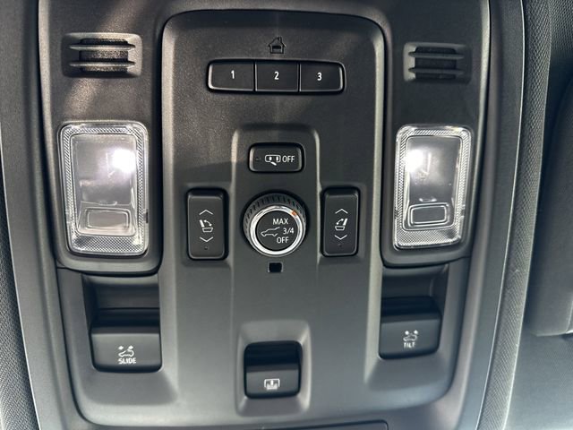 Used 2023 Chevrolet Tahoe LT w/ Luxury Package AWD/4WD image 26