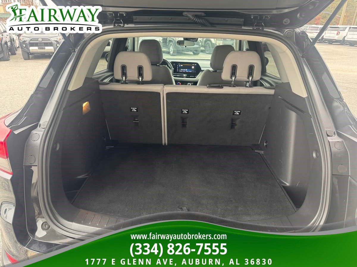 Used 2024 Chevrolet TrailBlazer LT w/ LT Cold Weather Package image 30