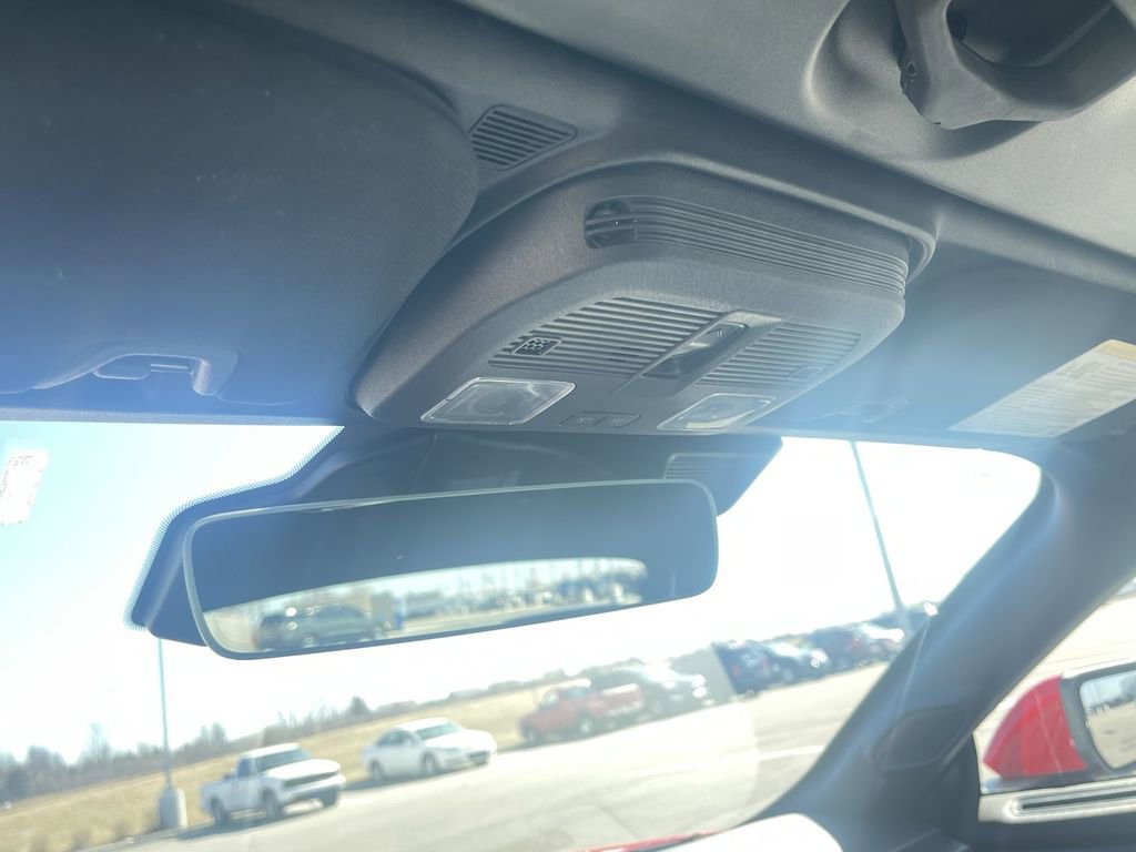 Used 2025 Ford Mustang Premium image 27