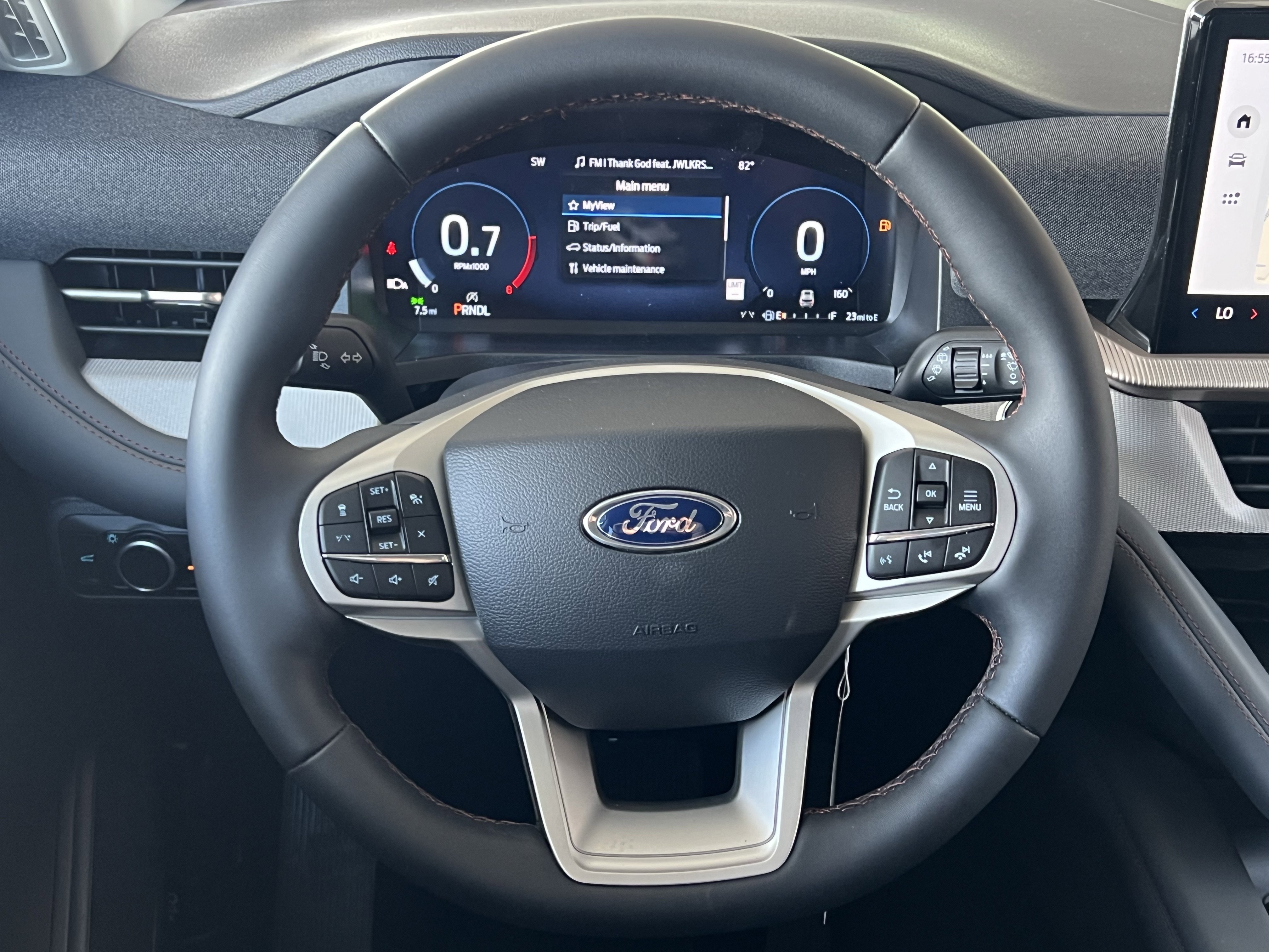 New 2026 Ford Explorer Active AWD/4WD image 29