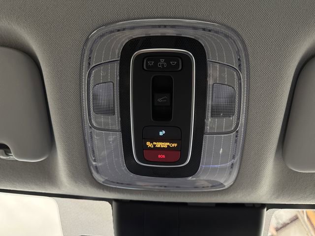 Used 2024 Hyundai Elantra Limited image 26