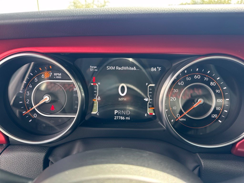 Used 2023 Jeep Wrangler Unlimited Rubicon w/ LED Lighting Group AWD/4WD image 13