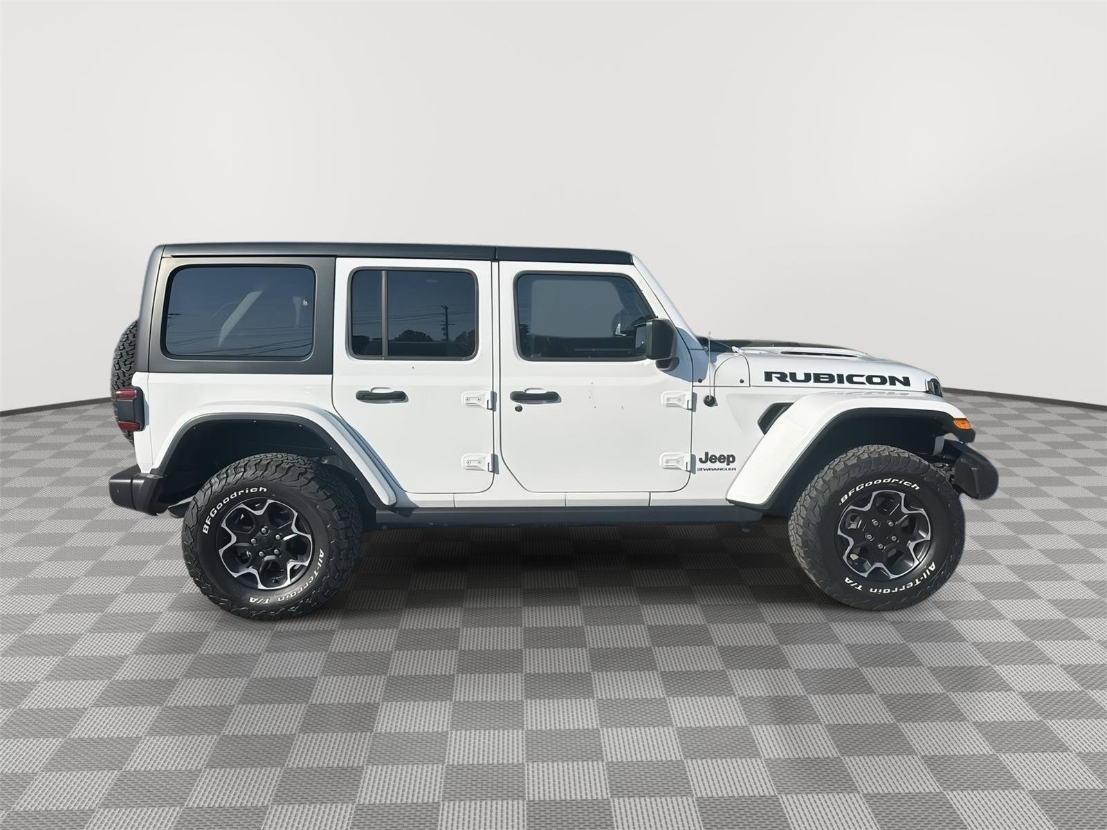 Used 2023 Jeep Wrangler Unlimited Rubicon 4xe w/ Cold Weather Group AWD/4WD image 6