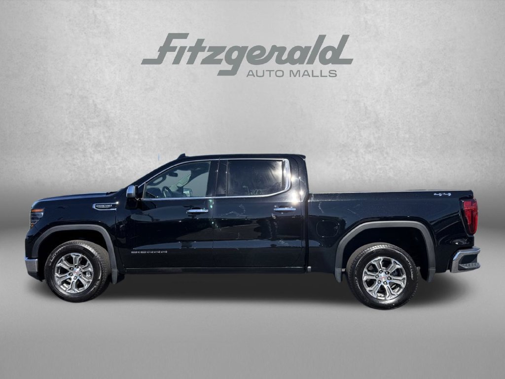 Used 2026 GMC Sierra 1500 SLT AWD/4WD image 9