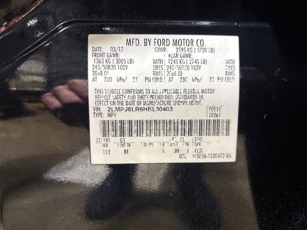 Used 2017 Lincoln MKX Reserve image 17