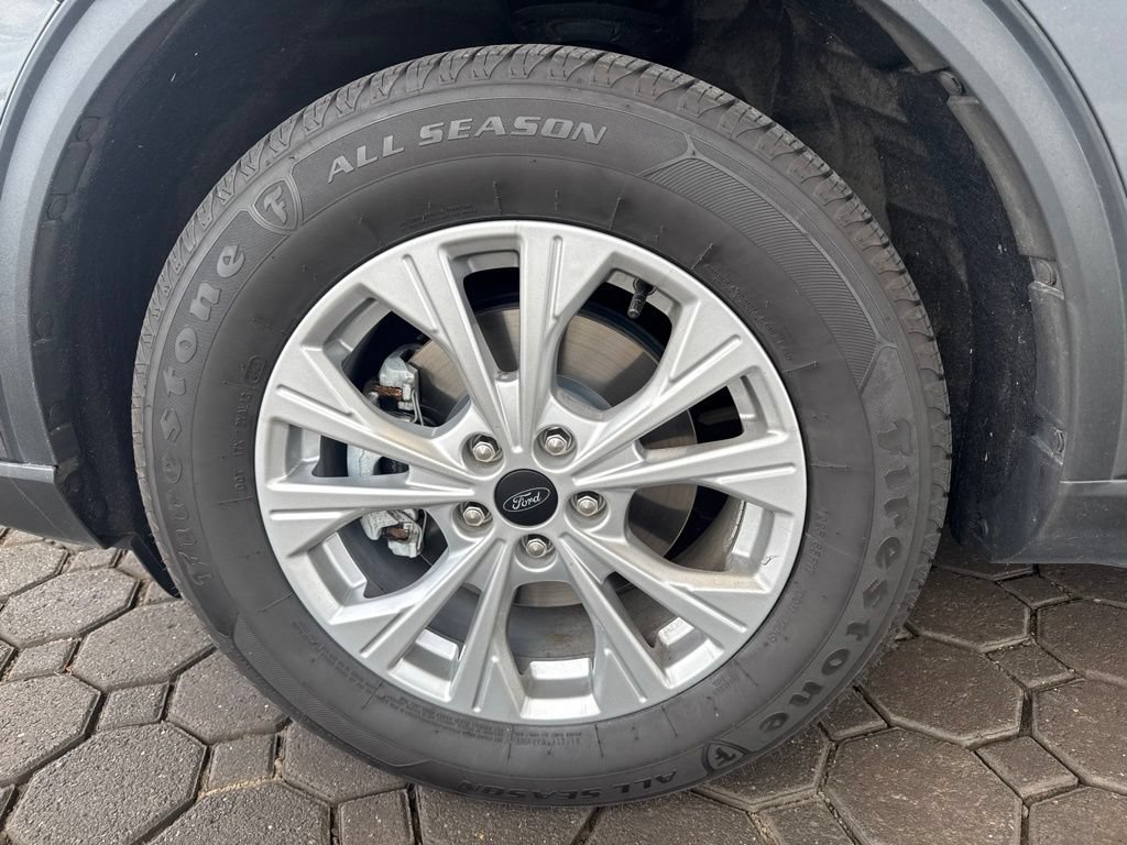 Certified 2023 Ford Escape Active AWD/4WD image 12