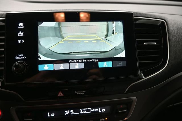 Used 2023 Honda Passport EX-L image 32