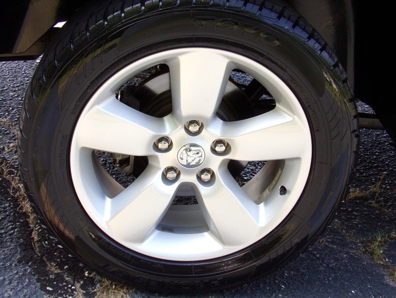 Used 2015 RAM 1500 Express AWD/4WD image 19
