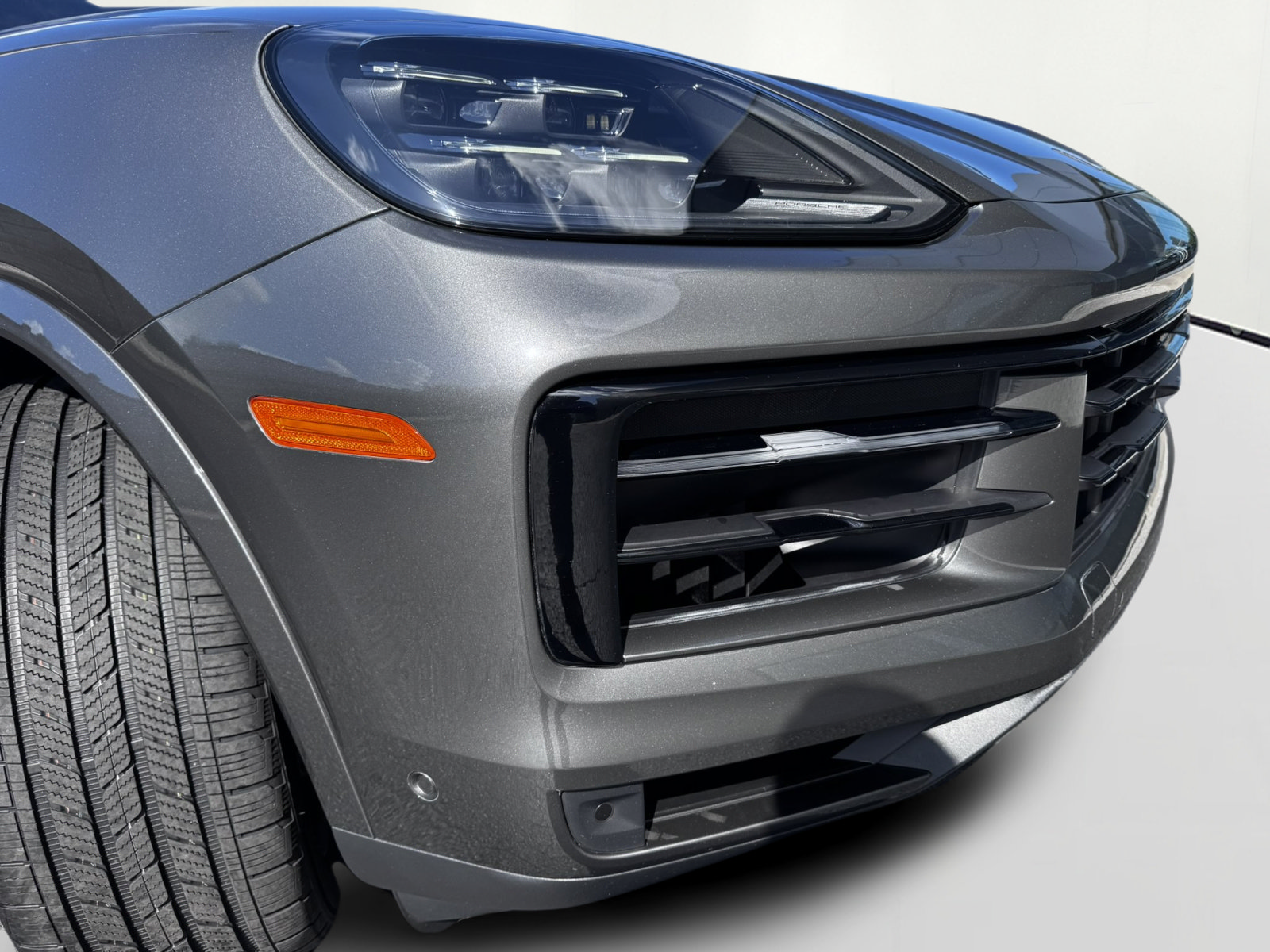 Certified 2024 Porsche Cayenne S AWD/4WD image 6