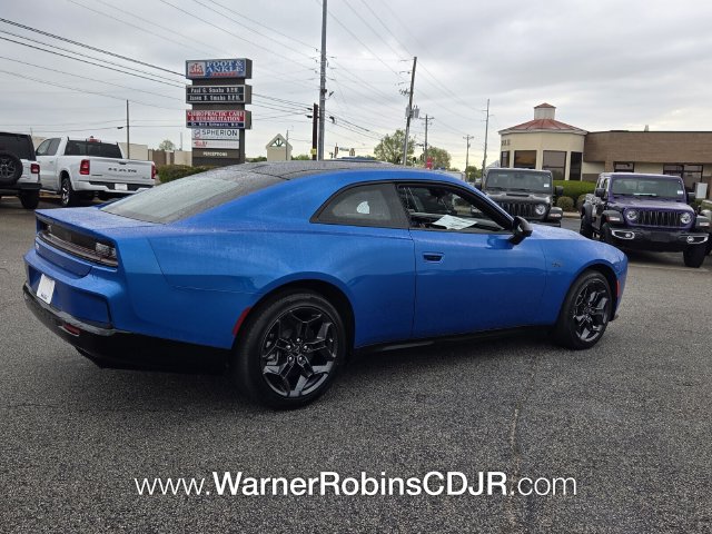New 2026 Dodge Charger R/T w/ Blacktop Package AWD/4WD image 9