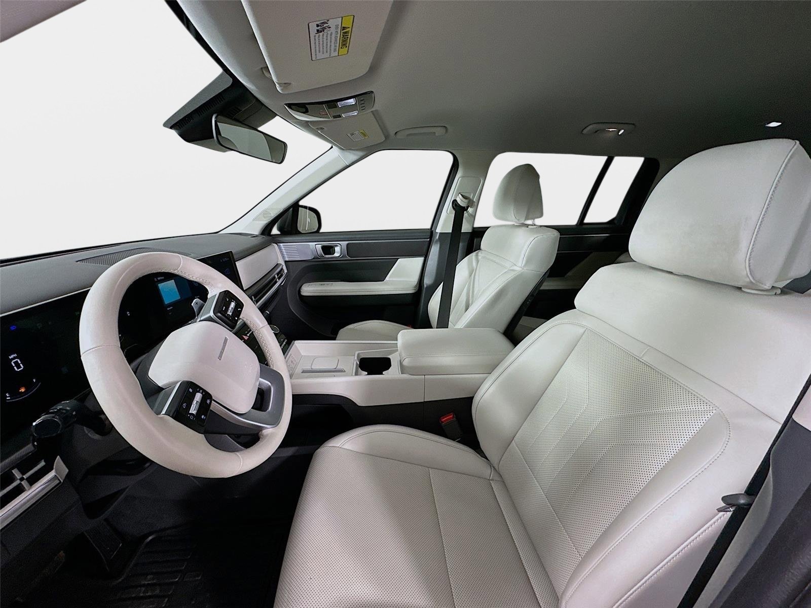 Used 2025 Hyundai Santa Fe SEL image 31