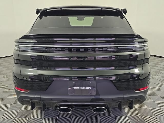 New 2026 Porsche Cayenne Turbo GT image 6