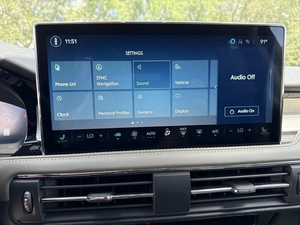 Certified 2026 Lincoln Corsair Premiere AWD/4WD image 23
