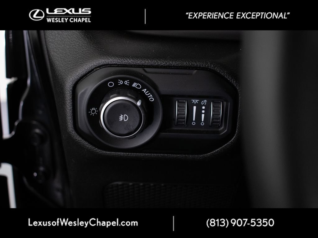Used 2019 Jeep Wrangler Unlimited Rubicon AWD/4WD image 33