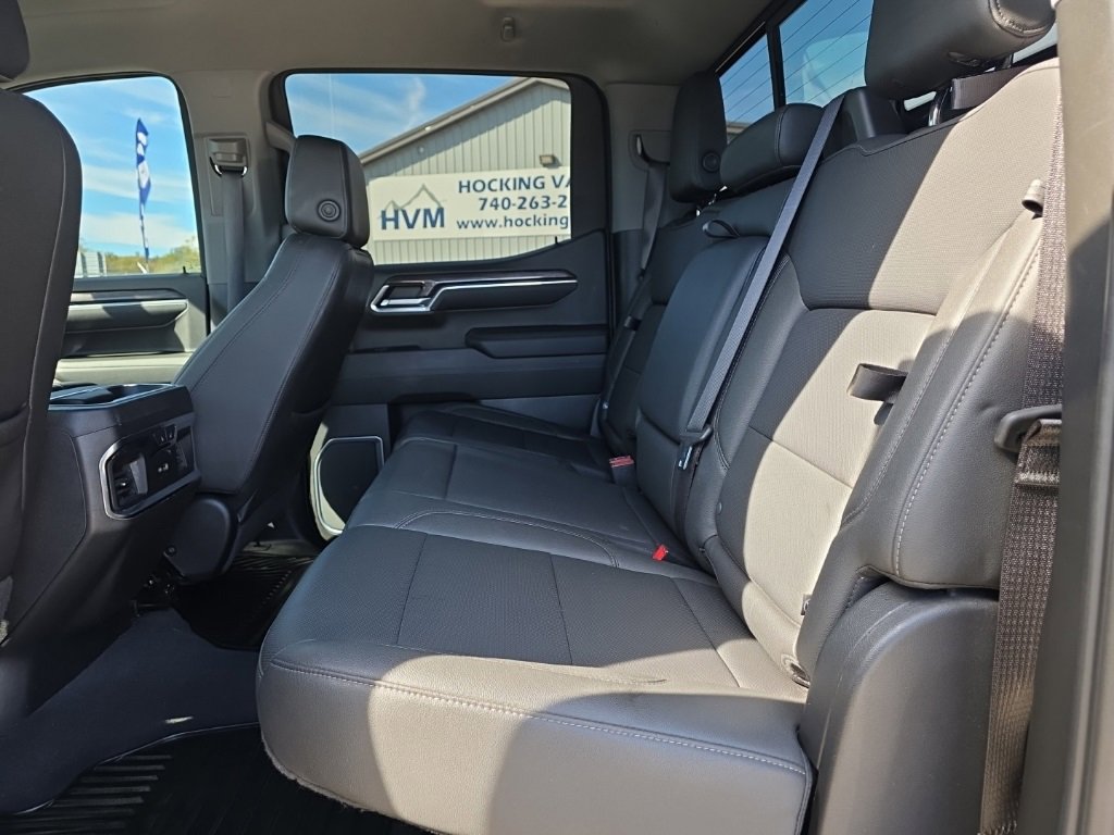 Used 2022 Chevrolet Silverado 1500 LTZ w/ Technology Package image 13