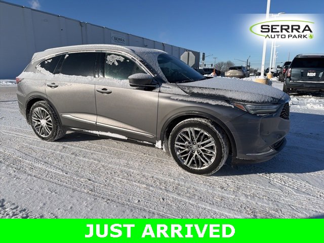 Used 2023 Acura MDX Advance image 2