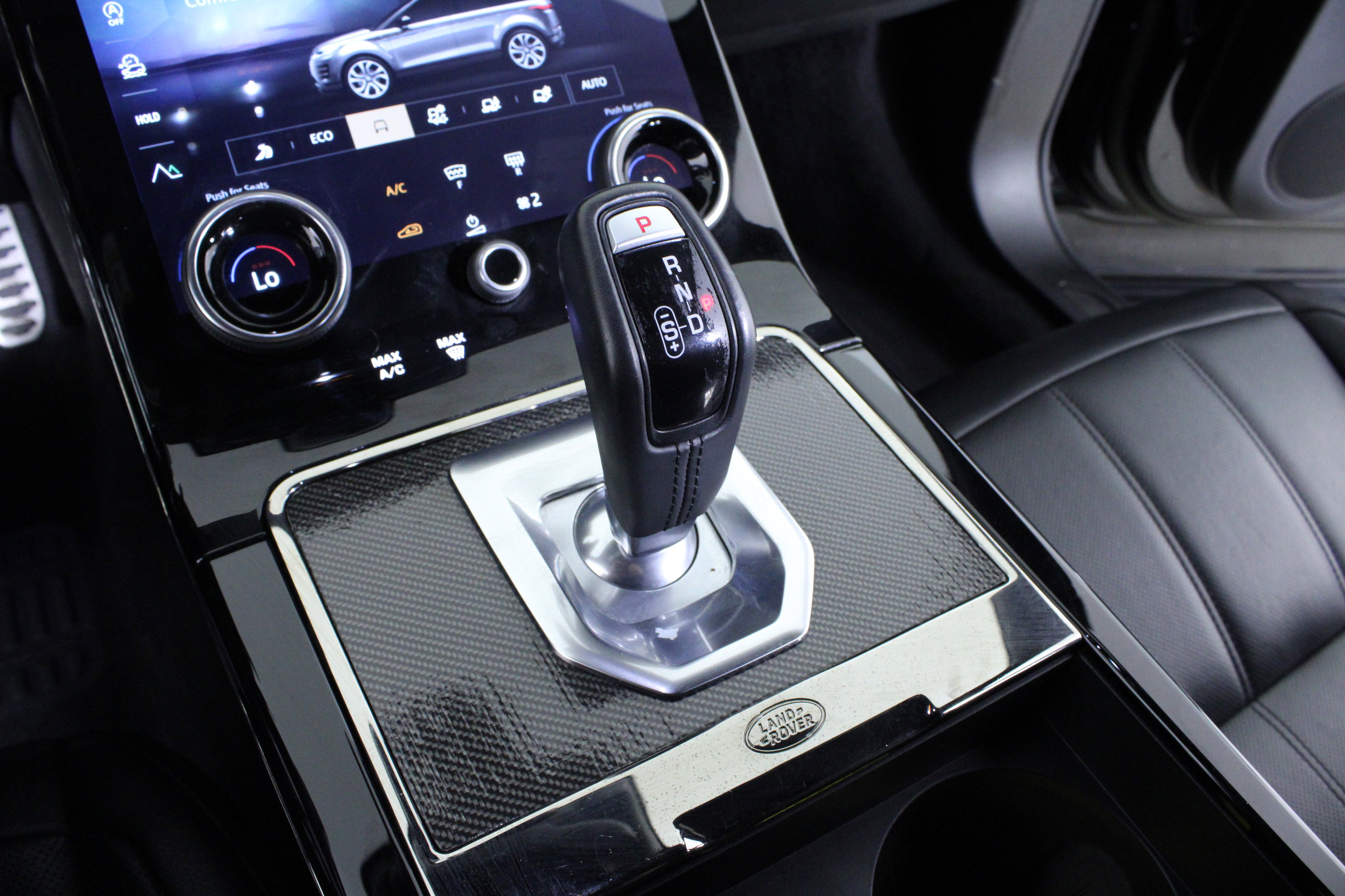 Used 2023 Land Rover Range Rover Evoque R-Dynamic SE image 26