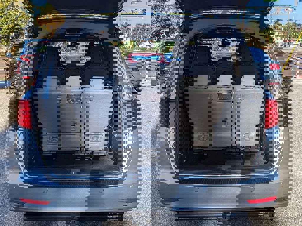 Used 2024 Honda Odyssey Elite image 8