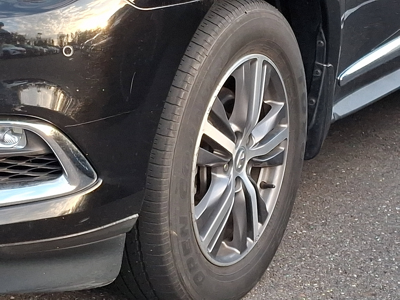 Used 2020 INFINITI QX60 Luxe w/ Essential Package image 6