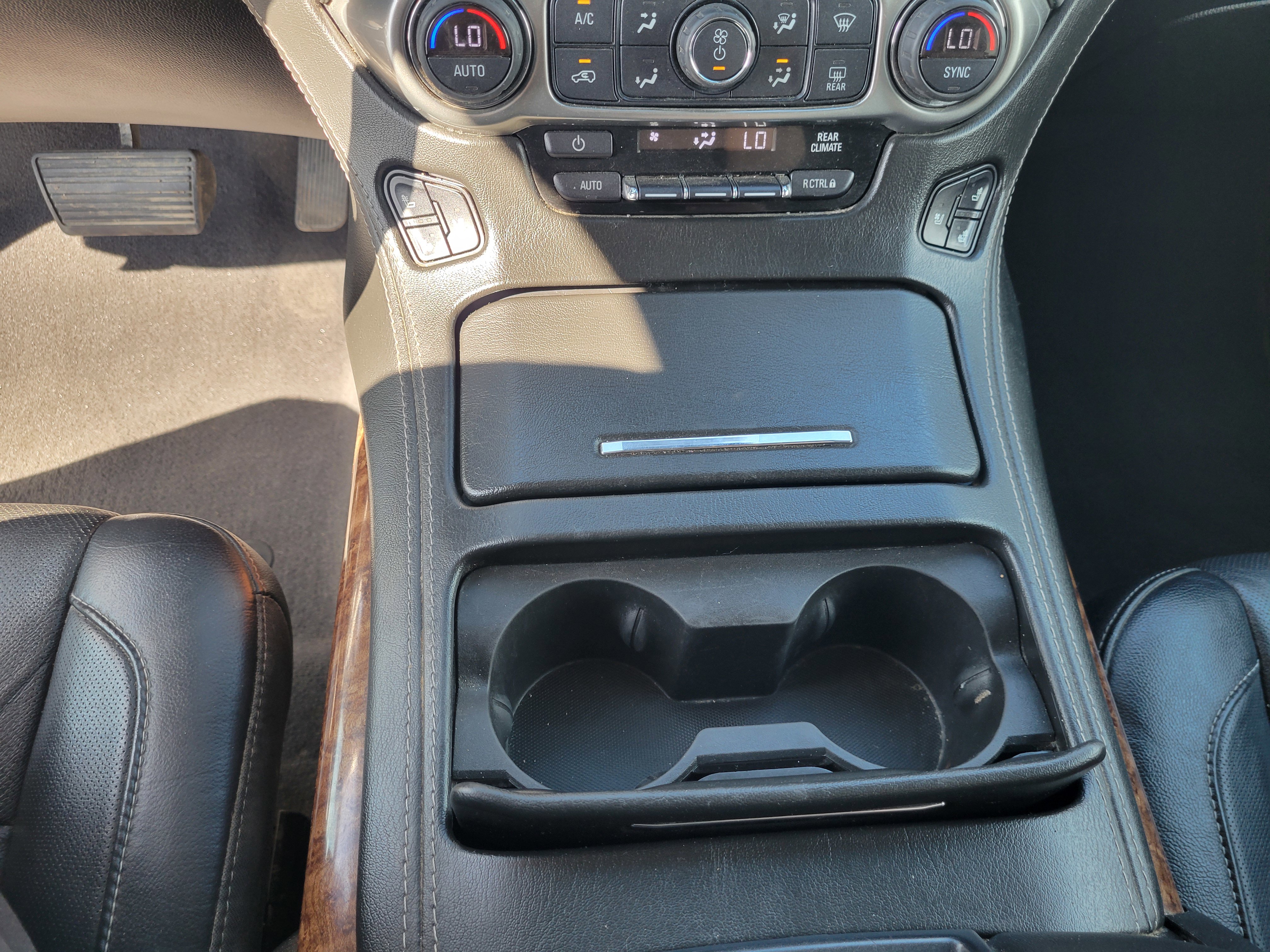 Used 2019 Chevrolet Tahoe Premier image 23