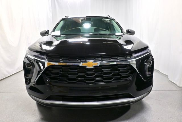 New 2026 Chevrolet Trax LT w/ Driver Confidence Package image 7