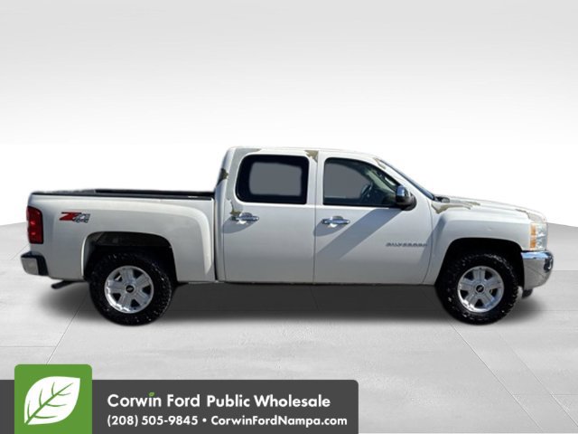 Used 2012 Chevrolet Silverado 1500 LT w/ All-Star Edition AWD/4WD image 4