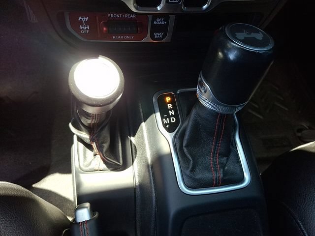 Used 2022 Jeep Wrangler Unlimited Rubicon w/ Safety Group AWD/4WD image 14