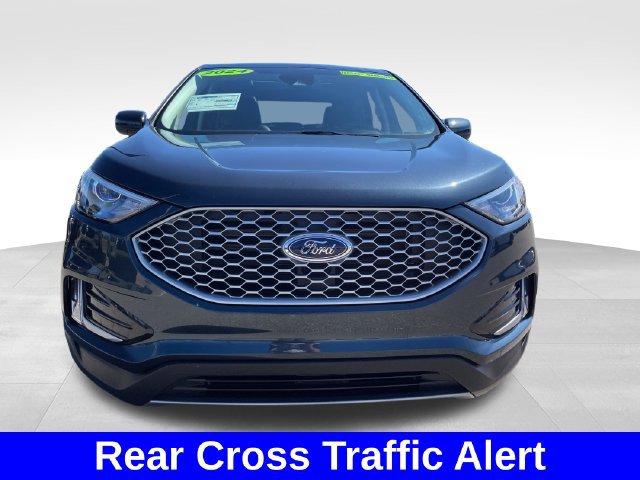 Used 2024 Ford Edge SEL w/ Convenience Package AWD/4WD image 8