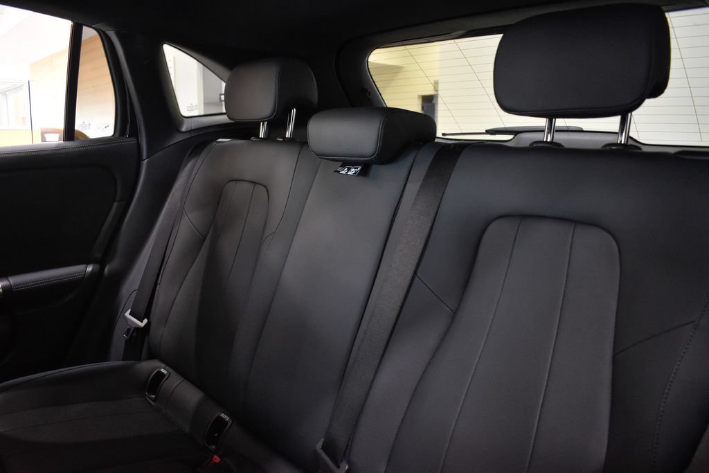 Used 2024 Mercedes-Benz GLA 250 4MATIC image 31