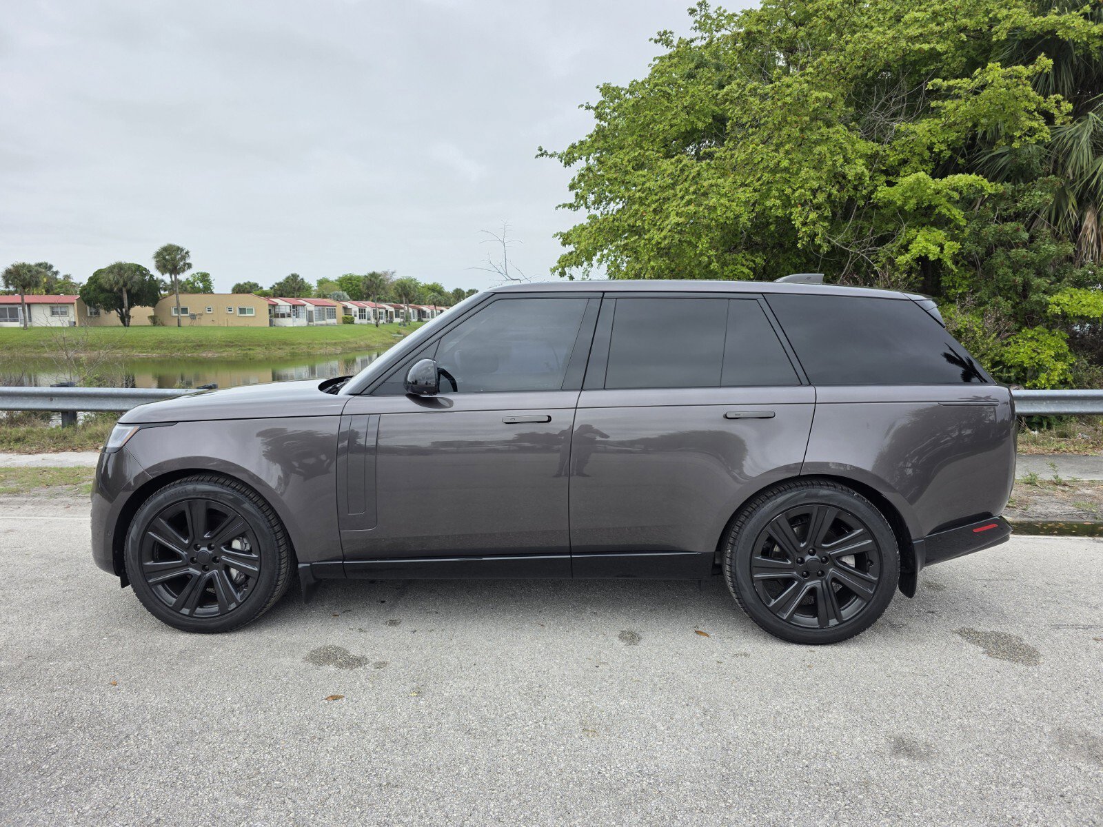 Certified 2022 Land Rover Range Rover SE image 7
