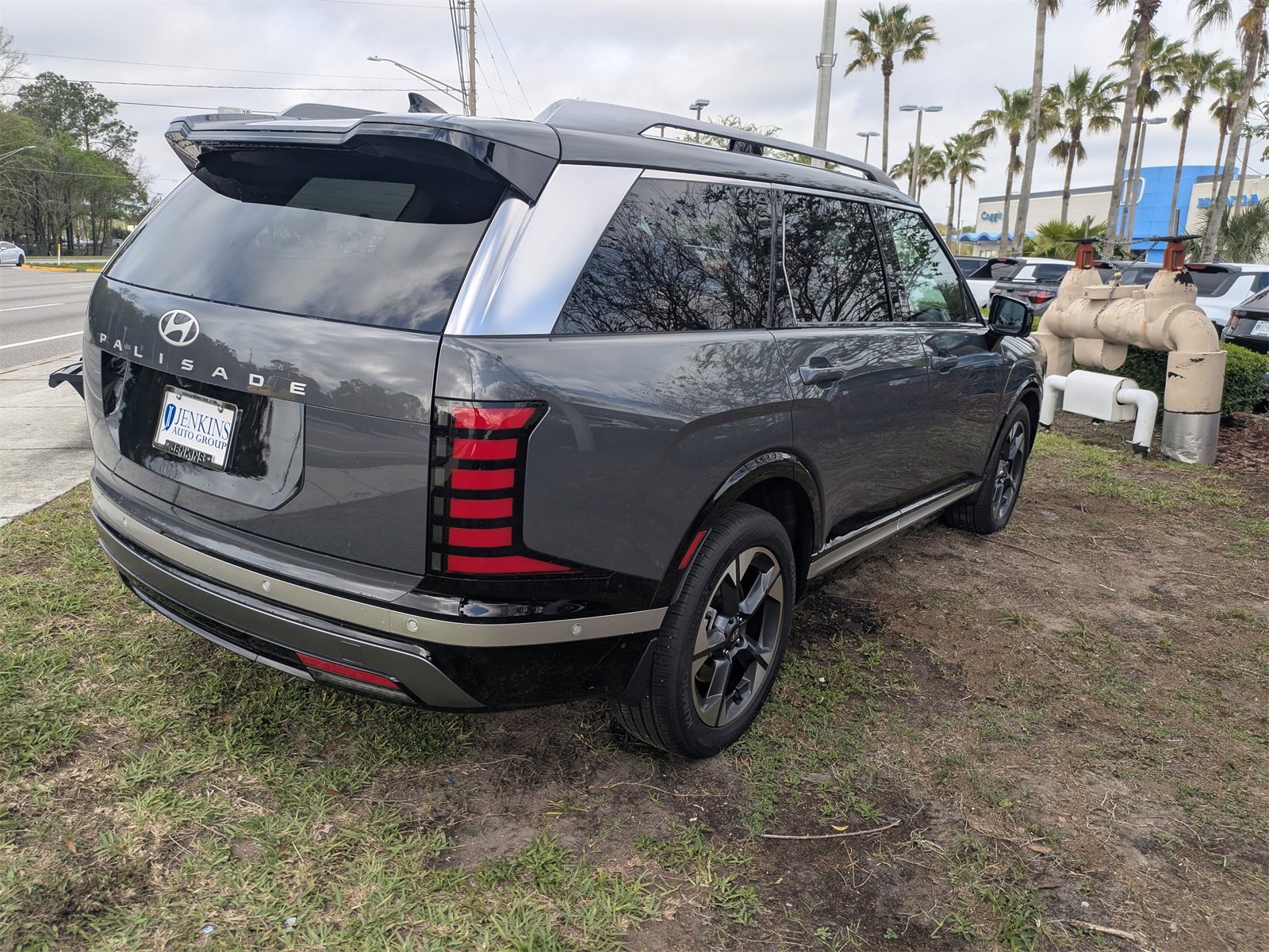 Used 2026 Hyundai Palisade Limited image 4