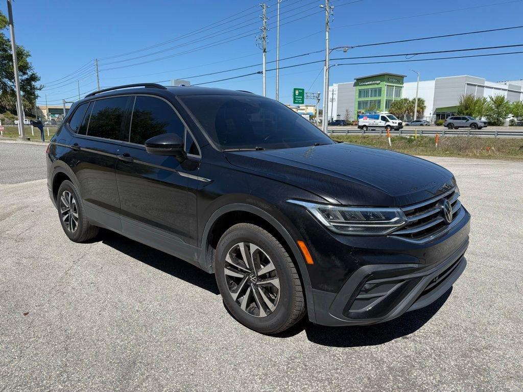 Certified 2024 Volkswagen Tiguan S image 3