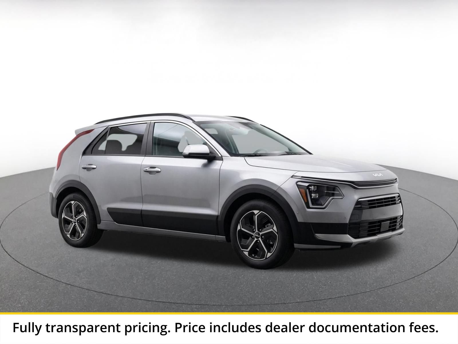 Used 2026 Kia Niro LX FWD image 1