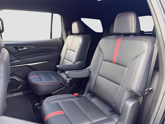 Used 2026 Chevrolet Traverse RS image 26