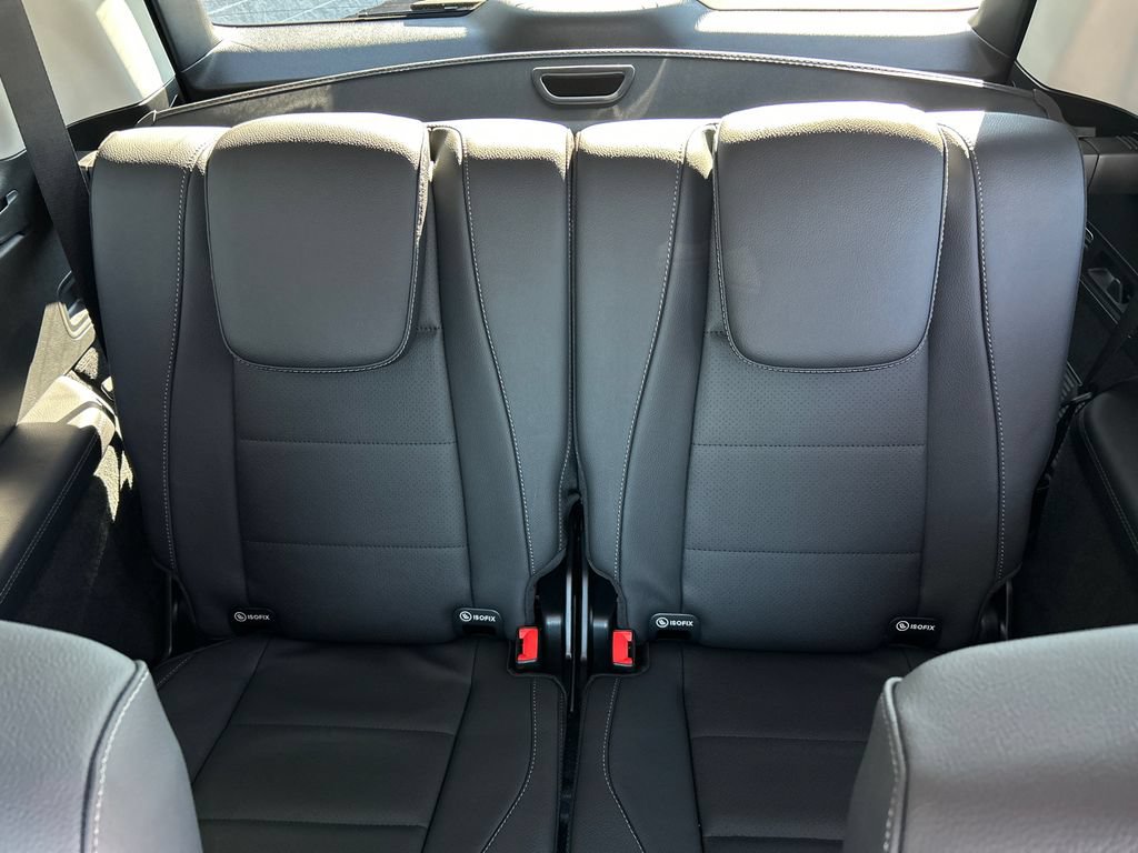 New 2026 Mercedes-Benz GLS 450 4MATIC image 27