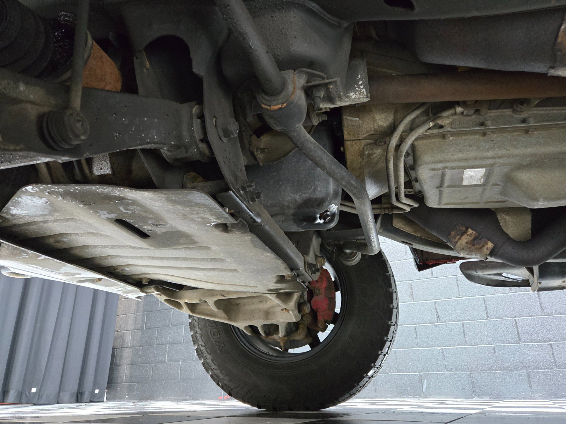 Used 2010 Ford F150 Raptor AWD/4WD image 16