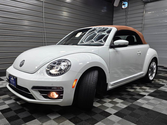 Used 2019 Volkswagen Beetle 2.0T Final Edition SEL FWD image 37