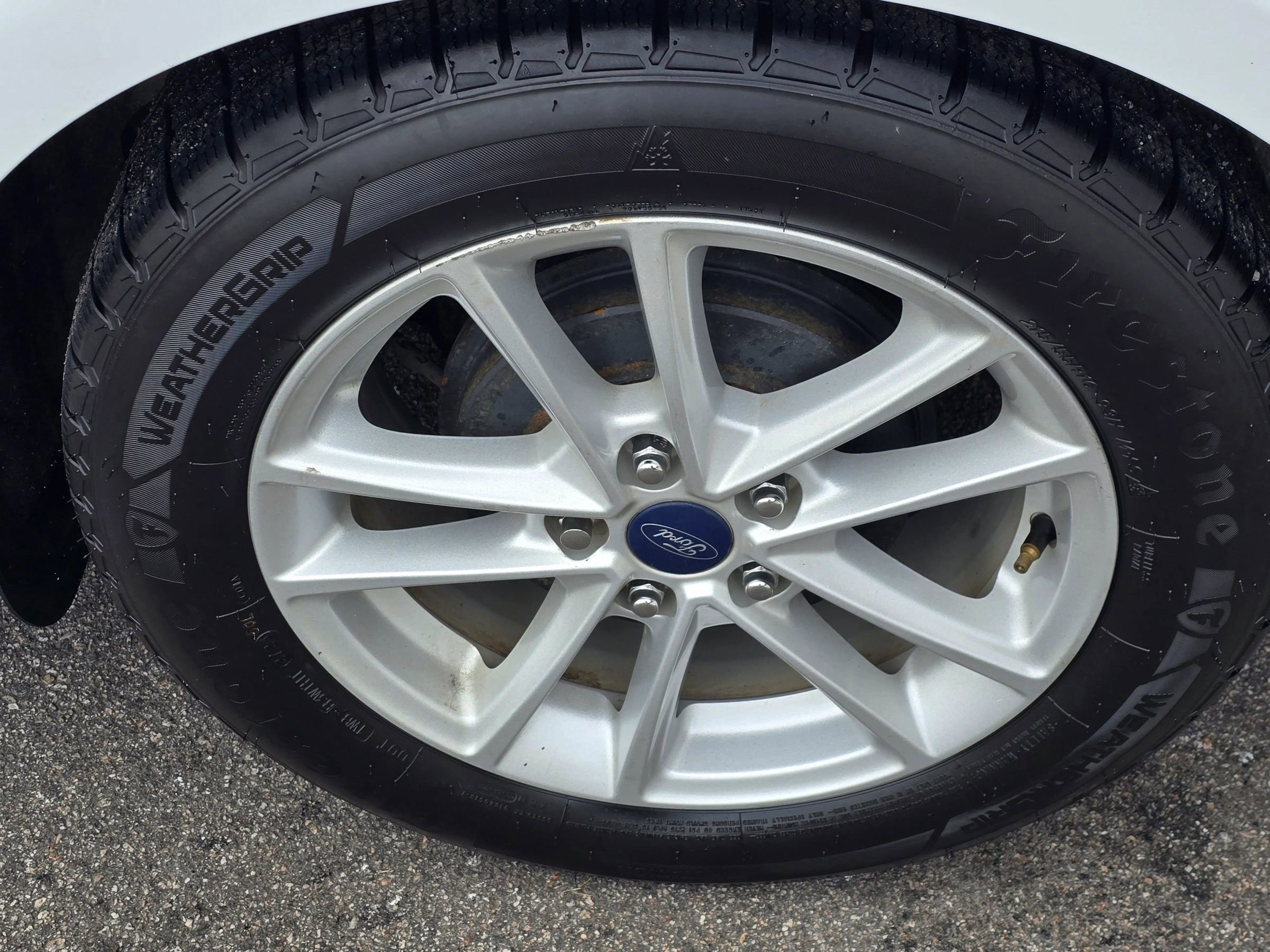 Used 2017 Ford Focus SE image 28