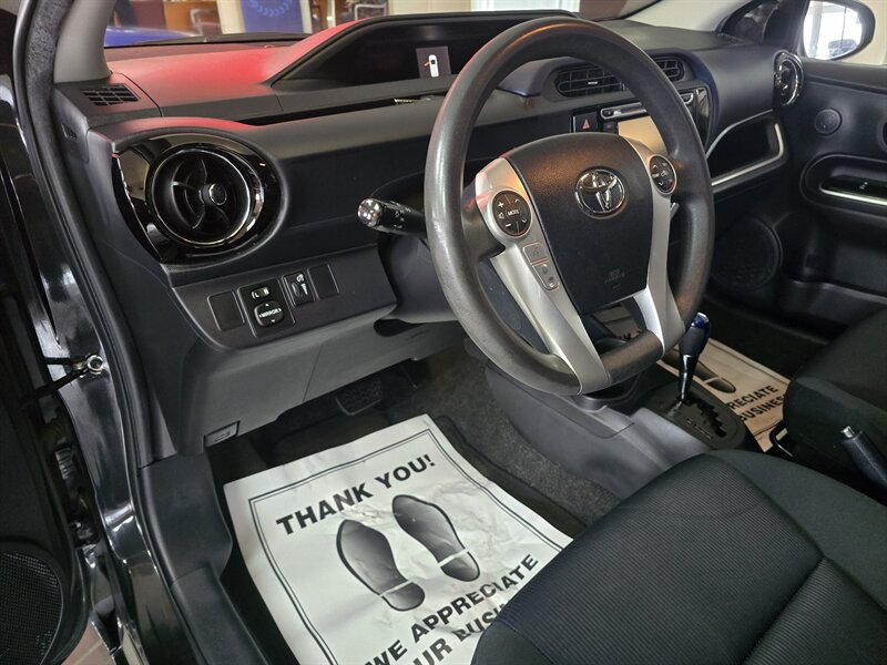Used 2015 Toyota Prius C Two FWD image 8