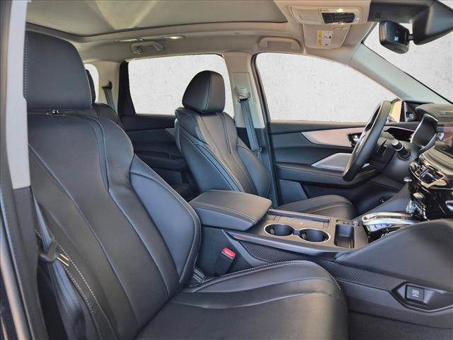 Certified 2026 Acura MDX w/ Technology Package FWD image 18
