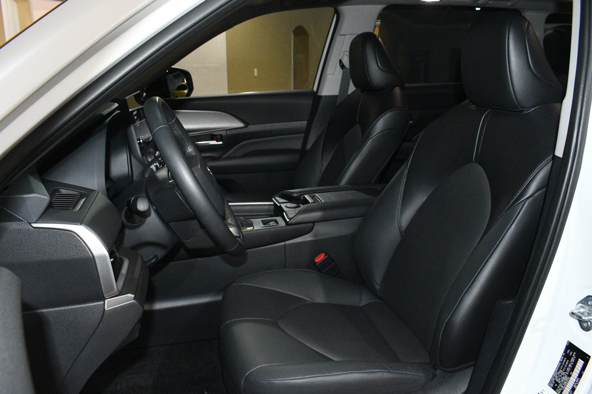 Used 2024 Toyota Grand Highlander FWD image 7