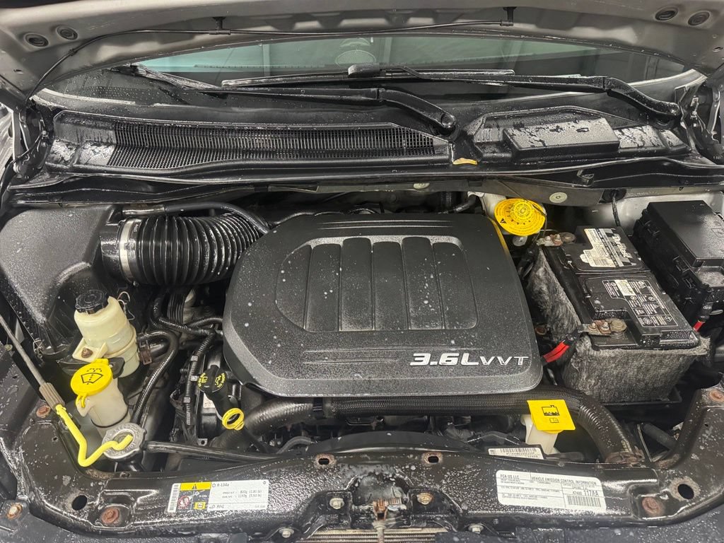 Used 2015 Dodge Grand Caravan SE FWD image 17