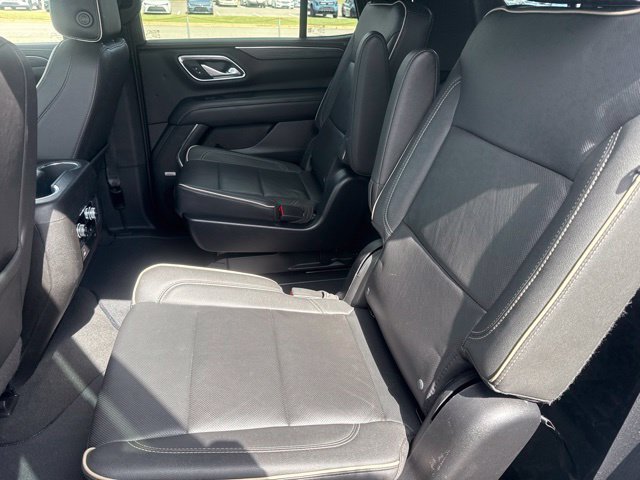 Used 2023 GMC Yukon SLT AWD/4WD image 24
