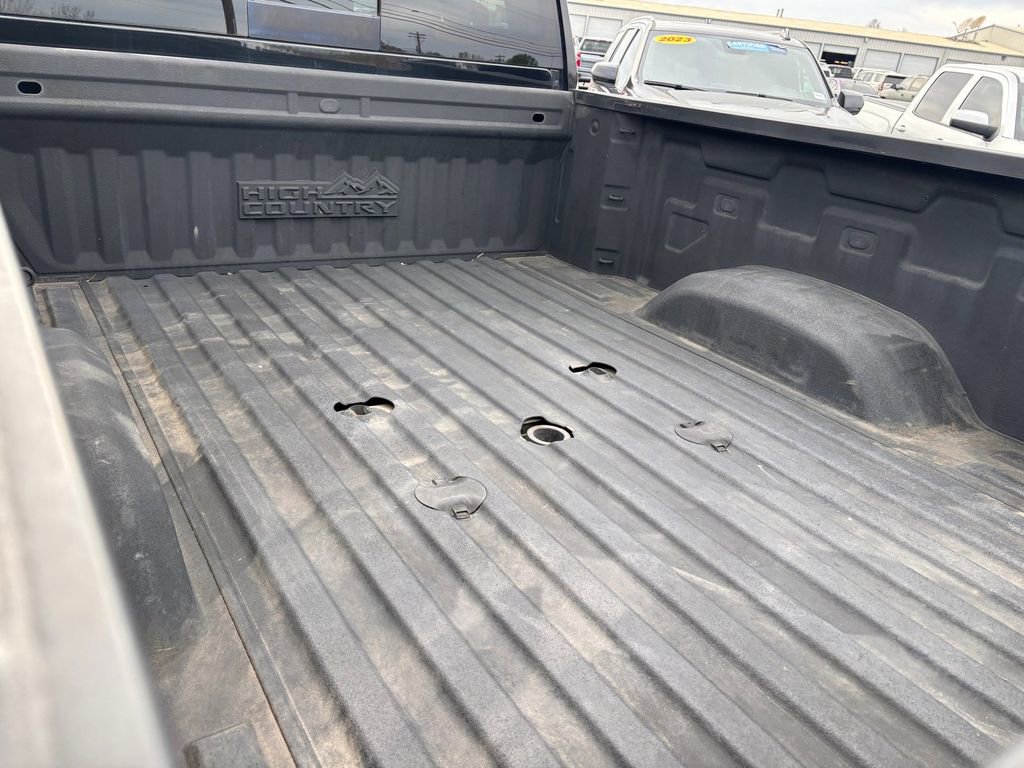 Used 2020 Chevrolet Silverado 2500 High Country image 29