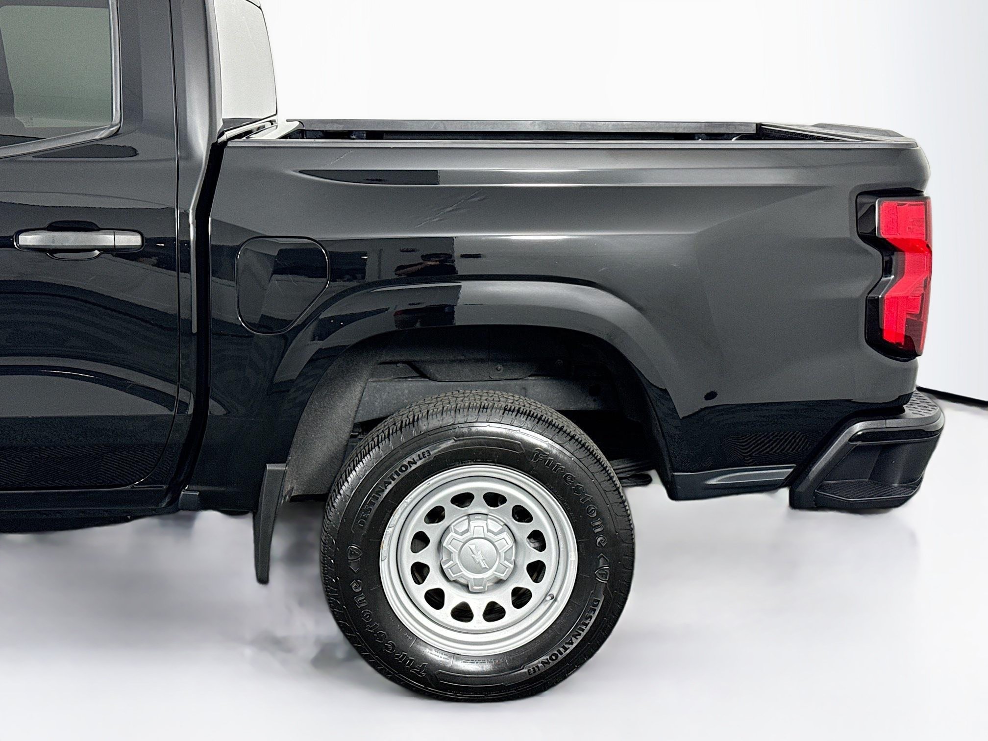 Used 2023 Chevrolet Colorado W/T RWD image 39