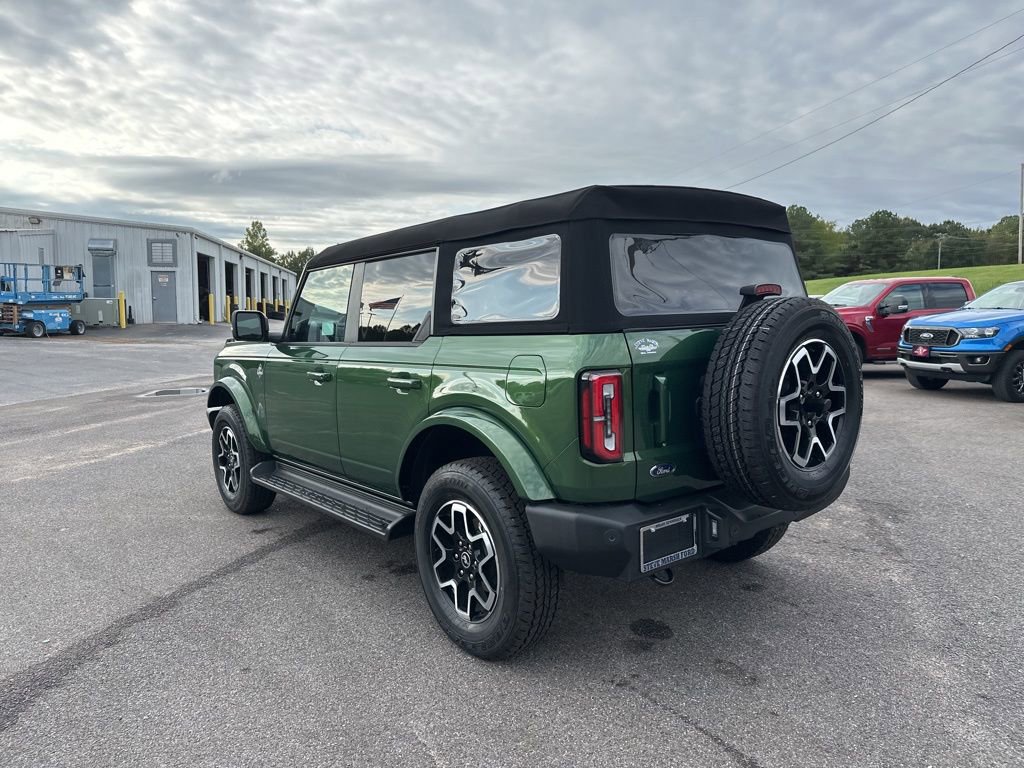 New 2025 Ford Bronco Outer Banks image 12